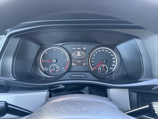 Volkswagen Transporter 2020 - 2.0 TDI / L2H1 / 6-PERS DUBBELE CABINE / ZEER NETJES / ACHTERKLEP / INRICHTING / CRUISE imagen 13