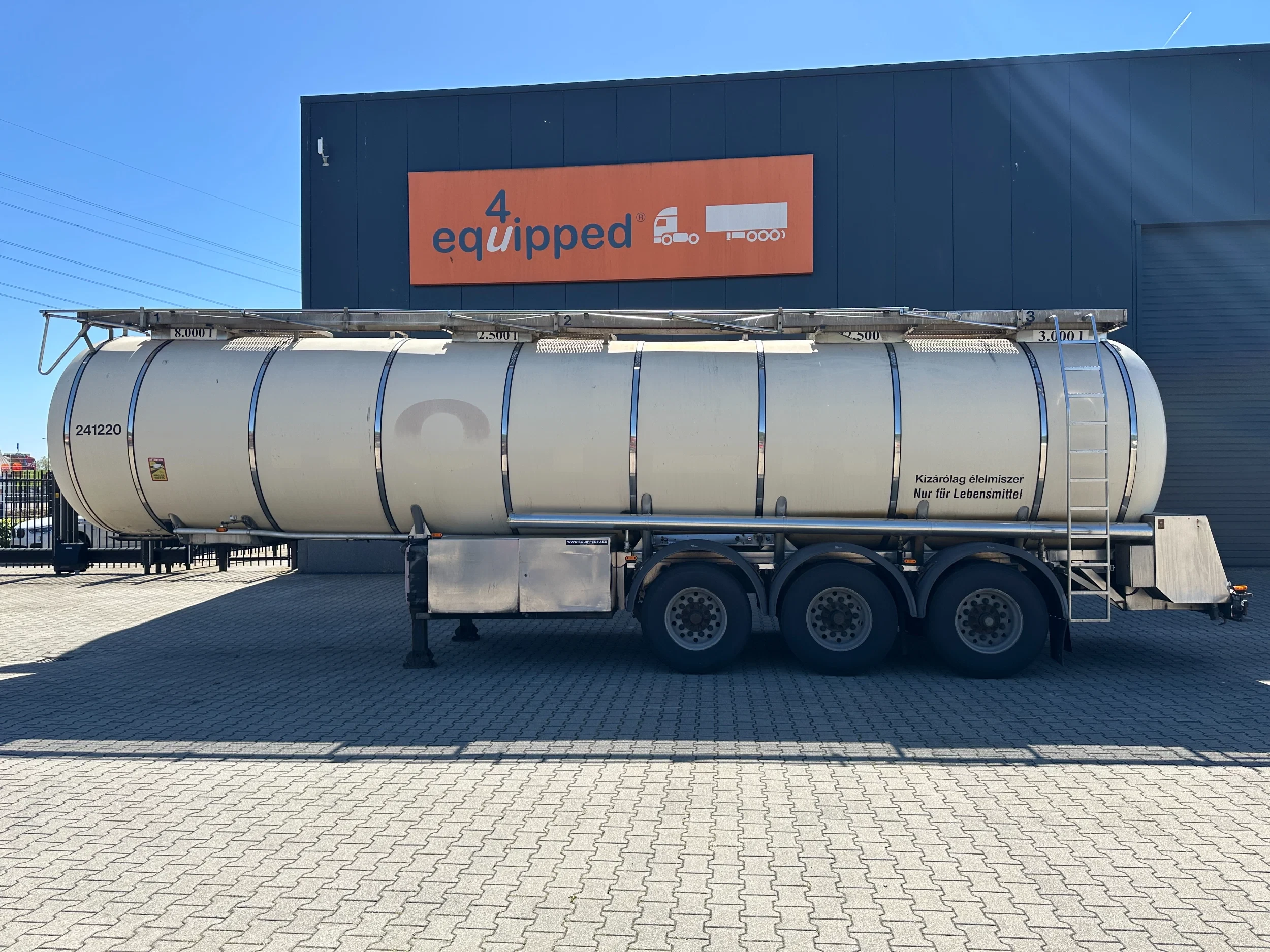 Feldbinder 1999 - FOOD / LEBENSMITTEL / LEVENSMIDDELEN / 33.500L / 3-COMP / PUMP / LIFTAXLE / ALCOA obrázek 2