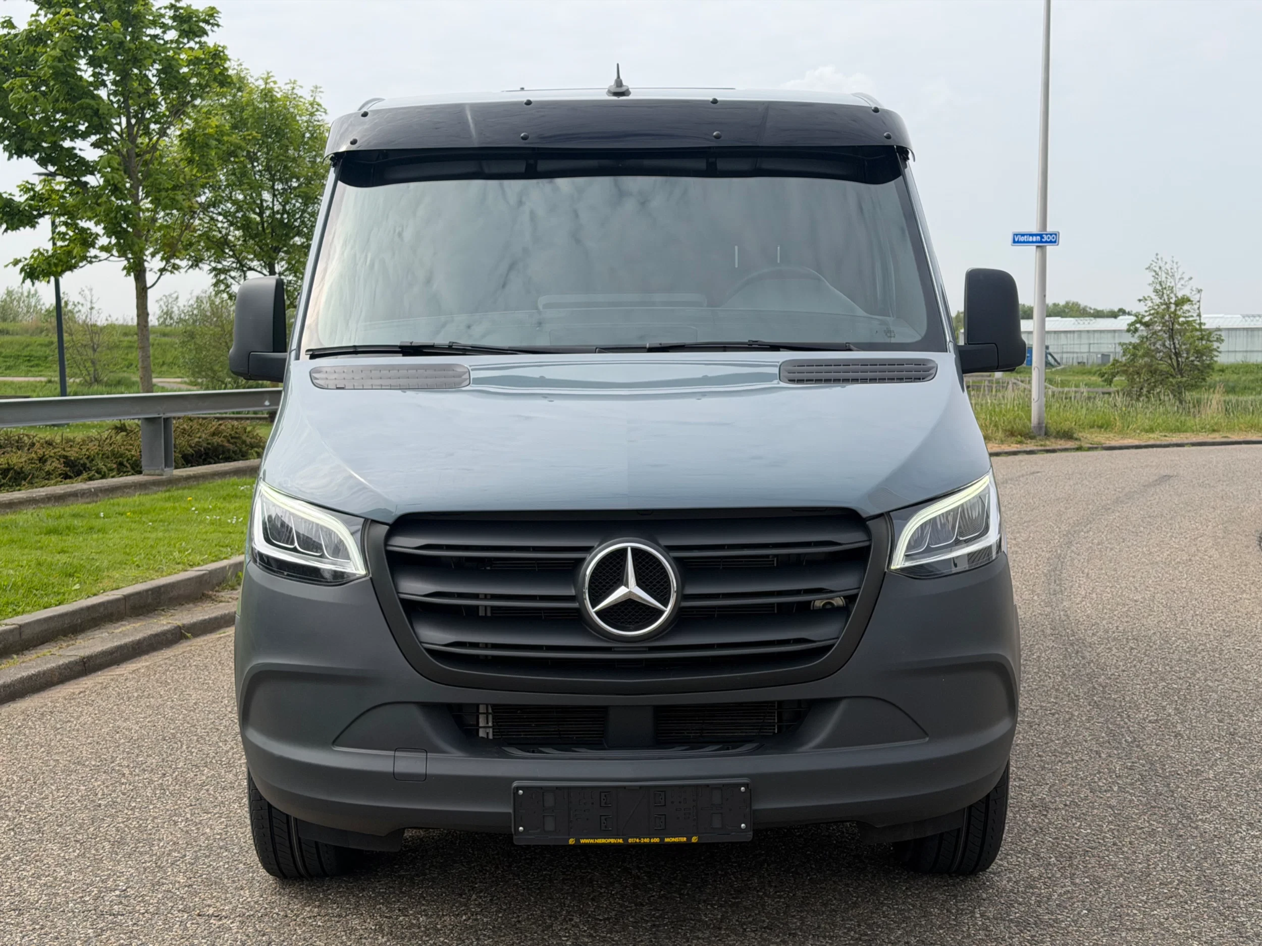 Mercedes-Benz Sprinter 2023 - 319CDI L2H1 Automaat Airco Navi Cruisecontrol Trekhaak obrázek 7