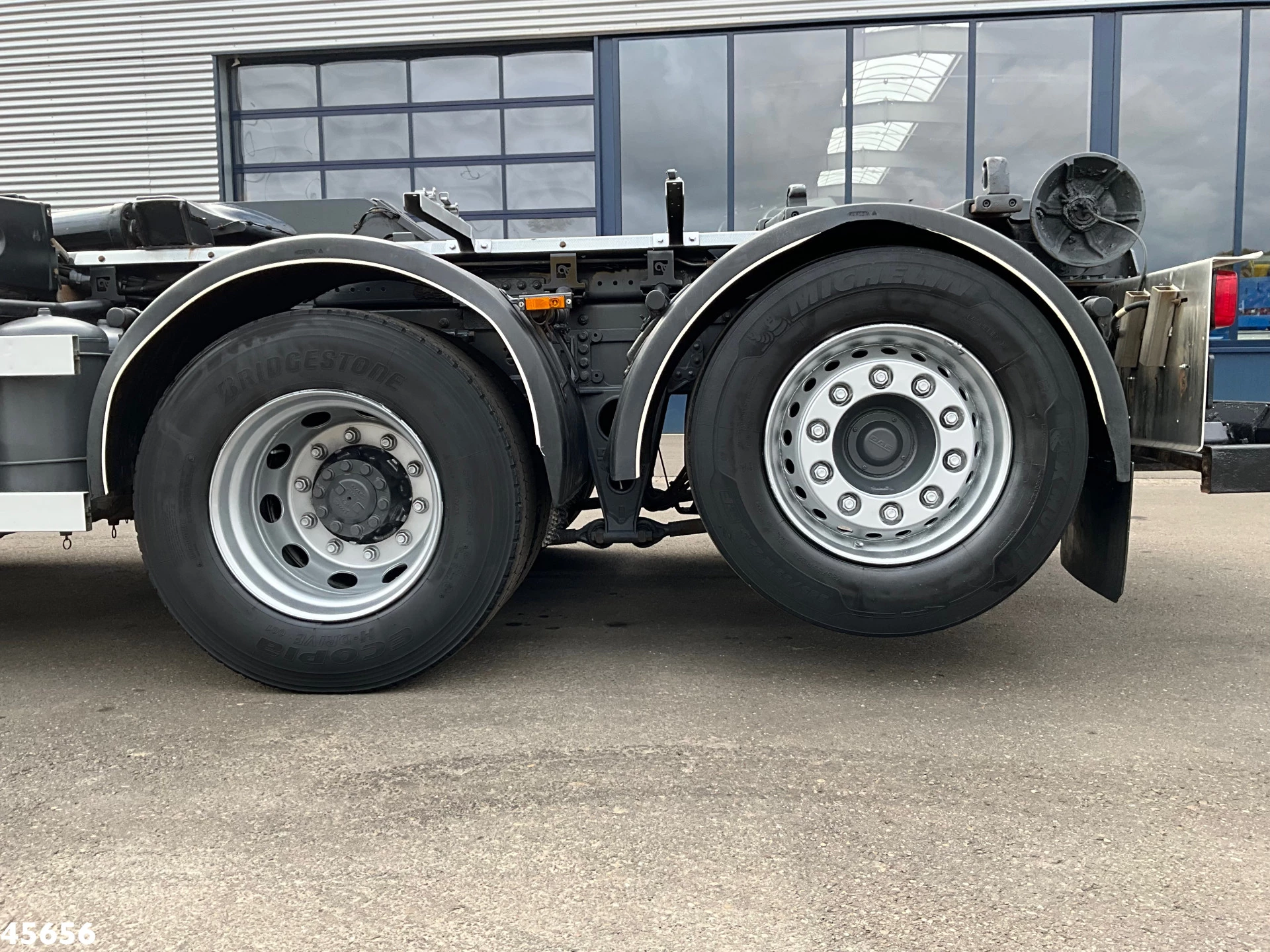 DAF 400 2016 - FAN CF Euro 6 Multilift 26 Ton haakarmsysteem obrázek 11