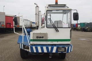 DAF 1980 - RORO Terminal tractor TT13050H afbeelding 2 miniatuur