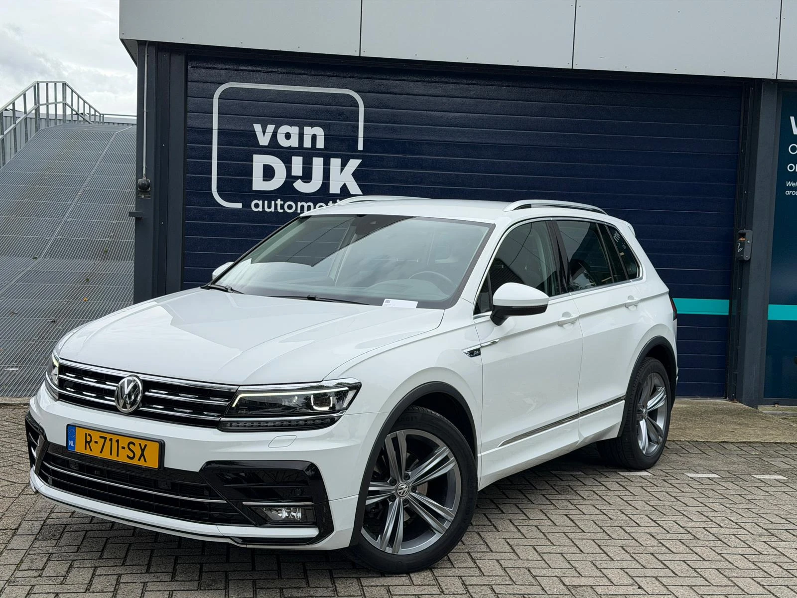 Volkswagen Tiguan 2020 - 1.5 TSI ACT Highline Trekhaak Head UP display afbeelding 1