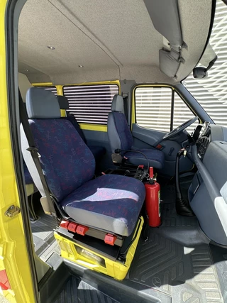 Mercedes-Benz Sprinter 1998 - 310 D lang/hoog Personenbus 8 zitpl.ambulance image 4