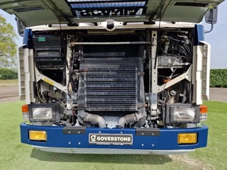 Scania R142-V8 1987 - 420 V8 - Old timer - Clean chassis/cab/interior - Dutch registration image 35