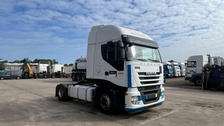 Iveco Stralis 2008 - 450 imagem 2