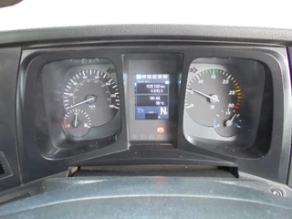 Mercedes-Benz Antos 1824 2015 - 4X2 image 22