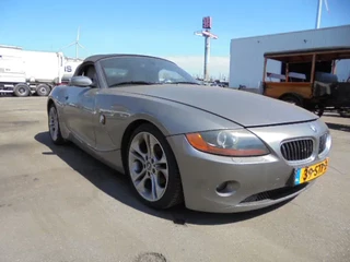 BMW Z4 2003 - ROADSTER 2.5 I immagine 3