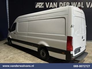 Mercedes-Benz Sprinter 2021 - 317 CDI 170pk L3H2 Euro6 Airco | Camera | Apple Carplay | Cruisecontrol | Chauffeursstoel image 11