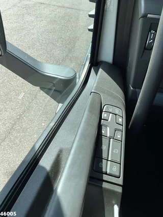 Volvo FH 2026 - 500 Euro 6 8x2 HMF 95 Tonmeter laadkraan + Fly-Jib NEW & UNUSED! obrazek 22