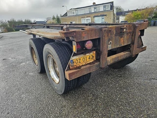 Pacton 2126 C 2  STEEL SUSPENSION DOUBLE TIRES DRUM BRAKES. 1978 - N/A imagen 4