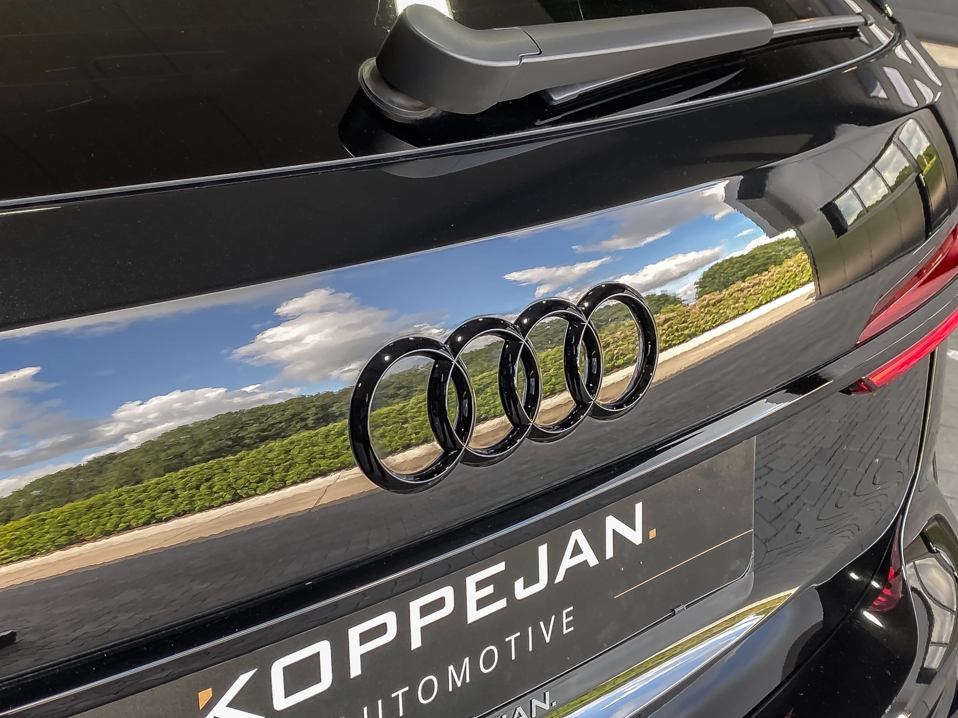 Audi A6 2021 - Avant 55 TFSIe 367PK Quattro Pro Line S Competition obrázek 38