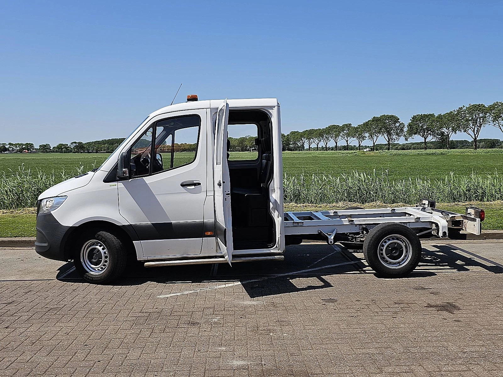 Mercedes-Benz Sprinter 2023 - 311 afbeelding 16
