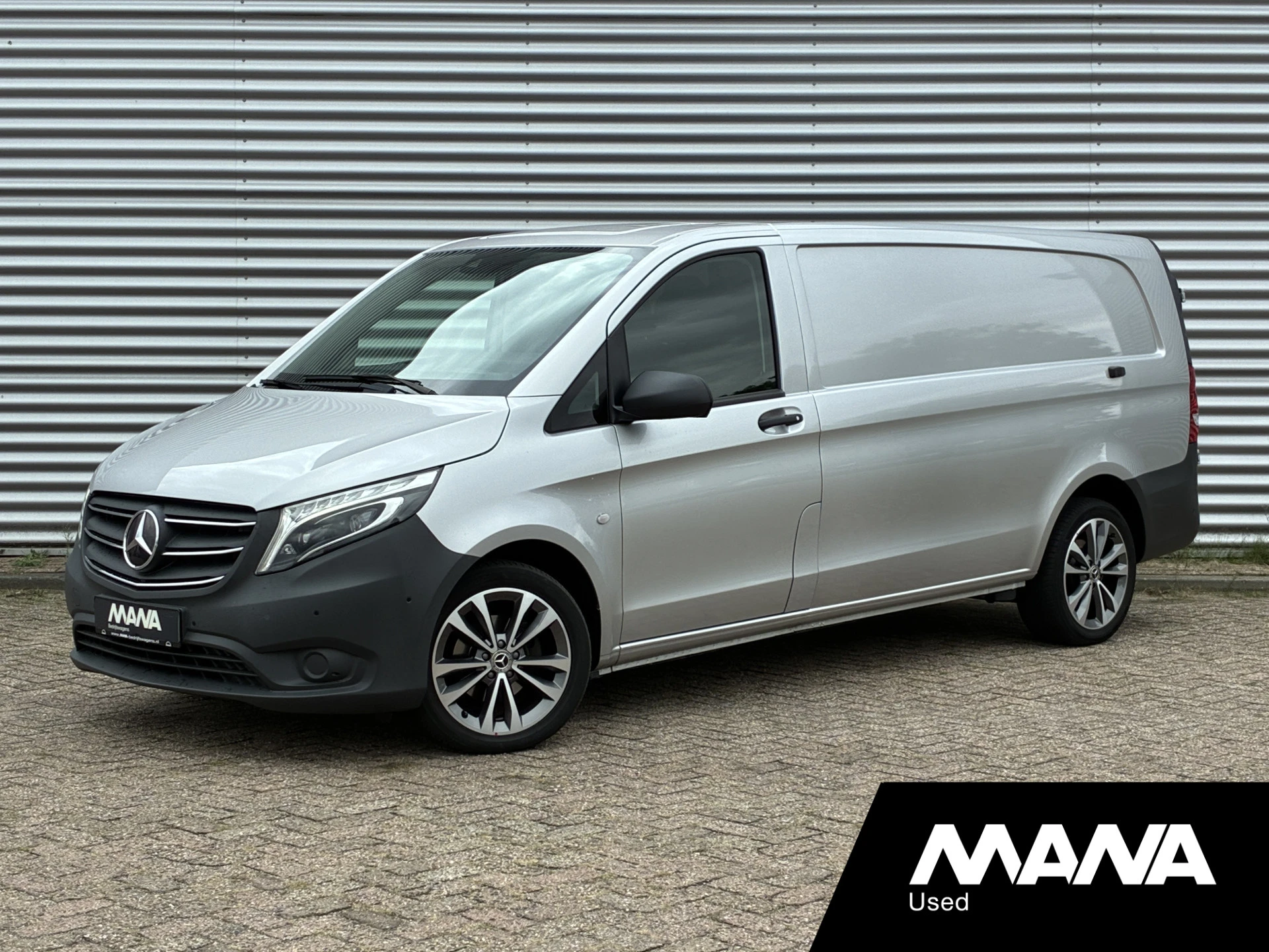 Mercedes-Benz Vito 2022 - 116 CDI L3 160pk Automaat LED Standkachel Carplay Airco Trekhaak Parkeersensoren afbeelding 1