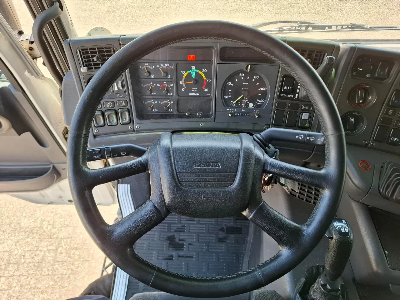 Scania G 2004 - 124G-420 / RETARDER / PALFINGER PK32080 / DOUBLE TANK / AIRCO / GOOD CONDITION / MANUAL / EURO-3 / 2004 immagine 23