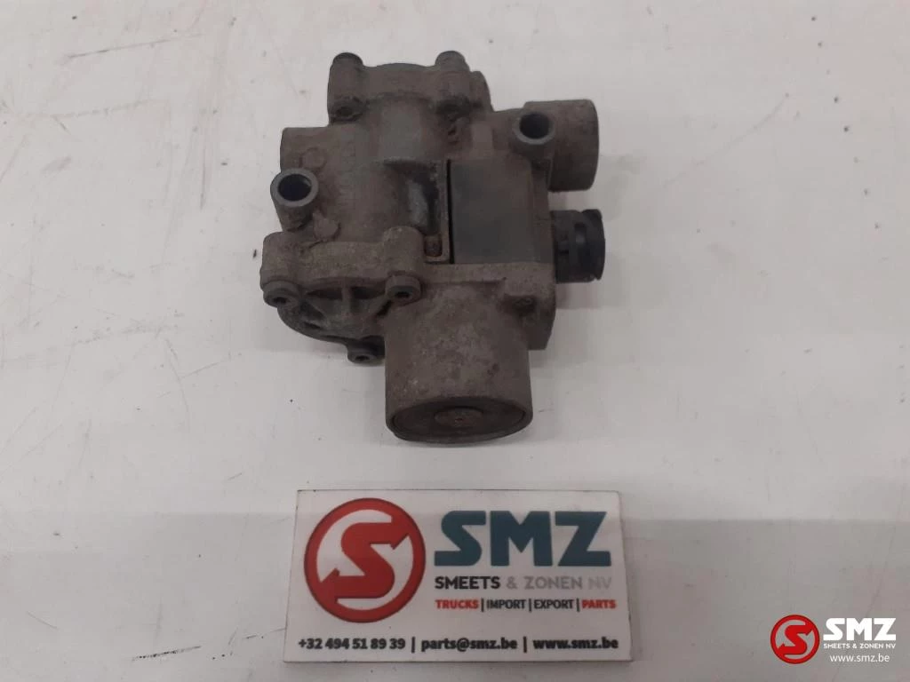 Scania - Occ ABS magneetklep vooras Scania afbeelding 1