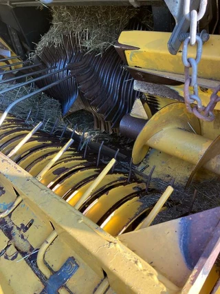 New Holland BB940 - N/A obrazek 12