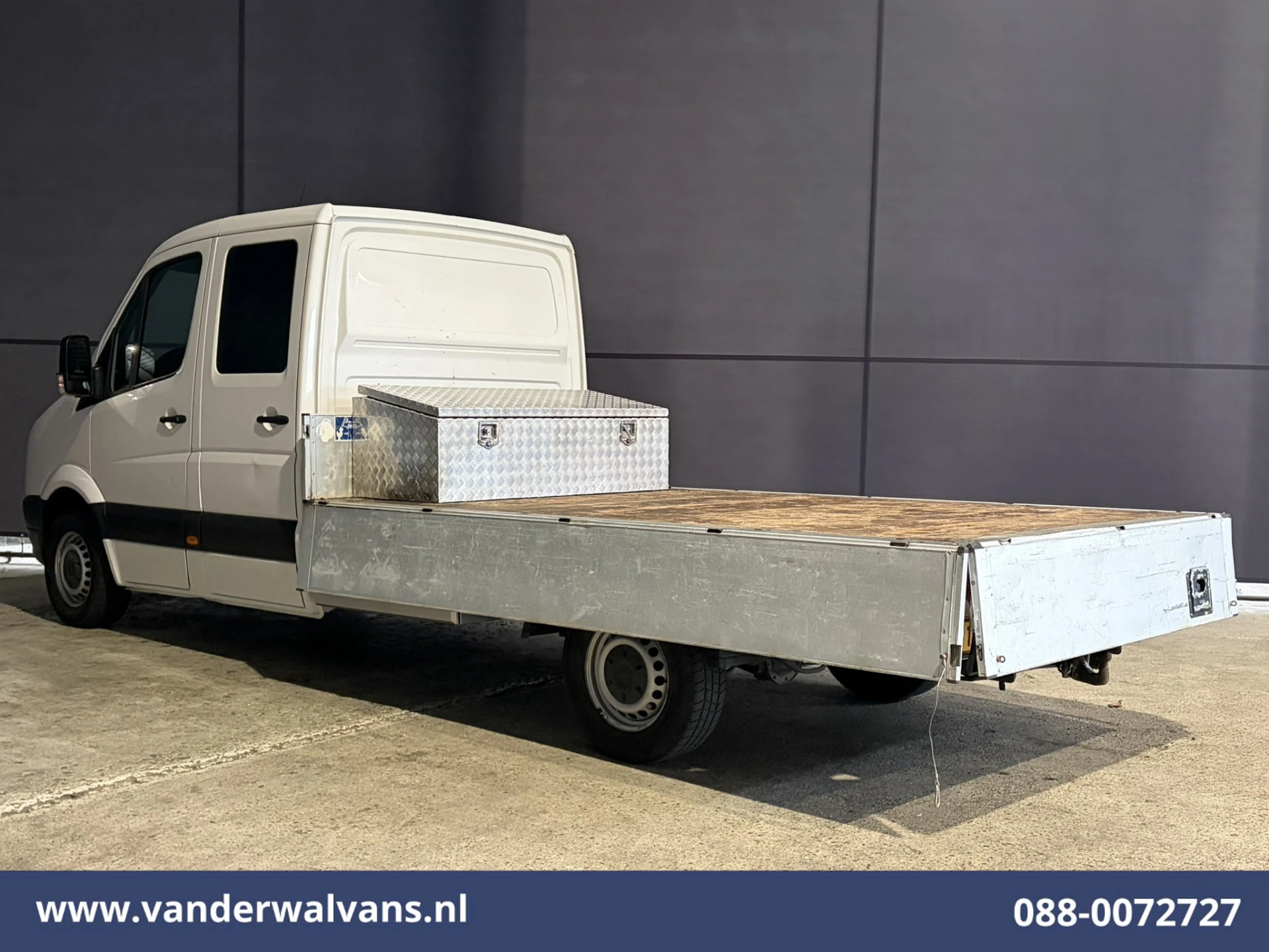 Volkswagen Crafter 2017 - 35 2.0 TDI 141pk Dubbele Cabine Euro6 Open Laadbak | Airco 3500kg trekhaak afbeelding 10