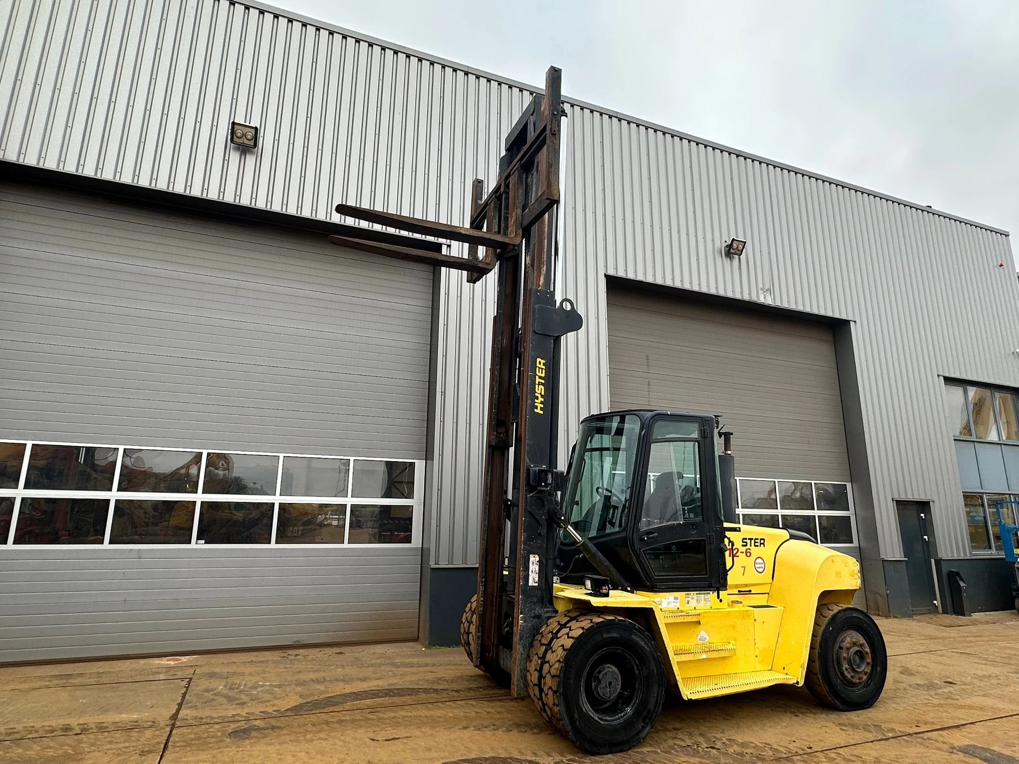 Hyster H12XM-6 2011 imagem 9