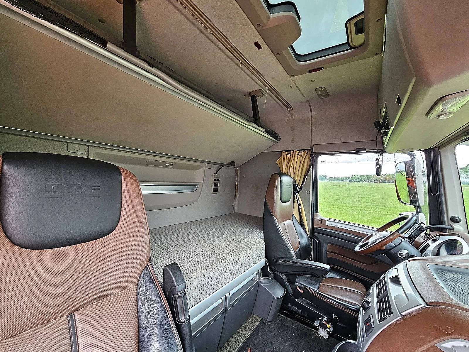 DAF 2019 - XF 530 imagem 16