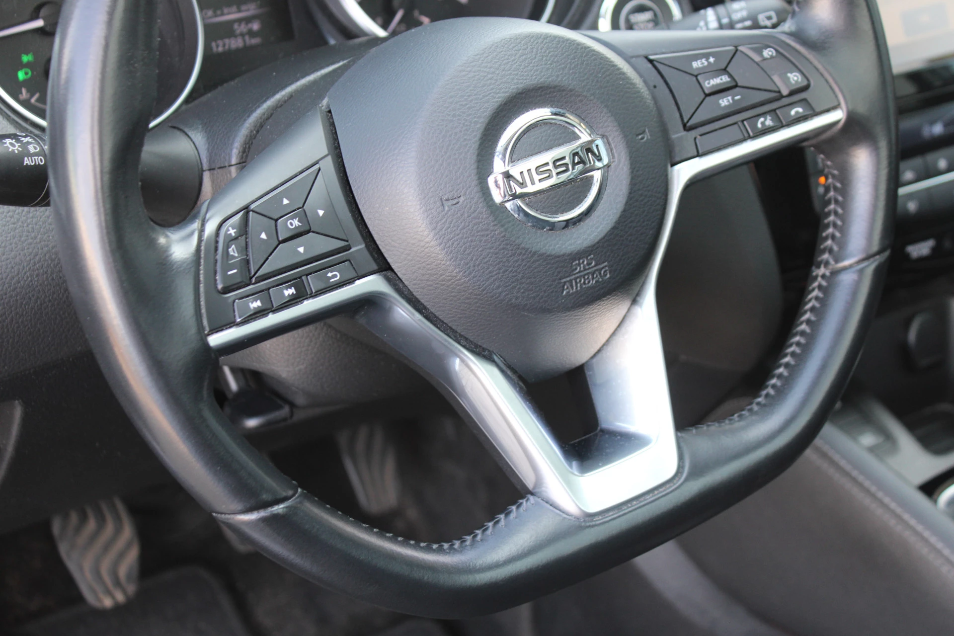 Nissan QASHQAI 2018 - 1.2 DIG-T N-Connecta PANORAMADAK NAVI 360-CAMERA TREKHAAK obrázek 20