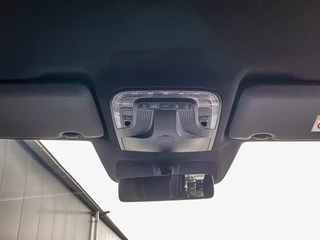 Mercedes-Benz V-Class 2024 - 300d Extra Lang Avantgarde Dubbele Cabine image 95