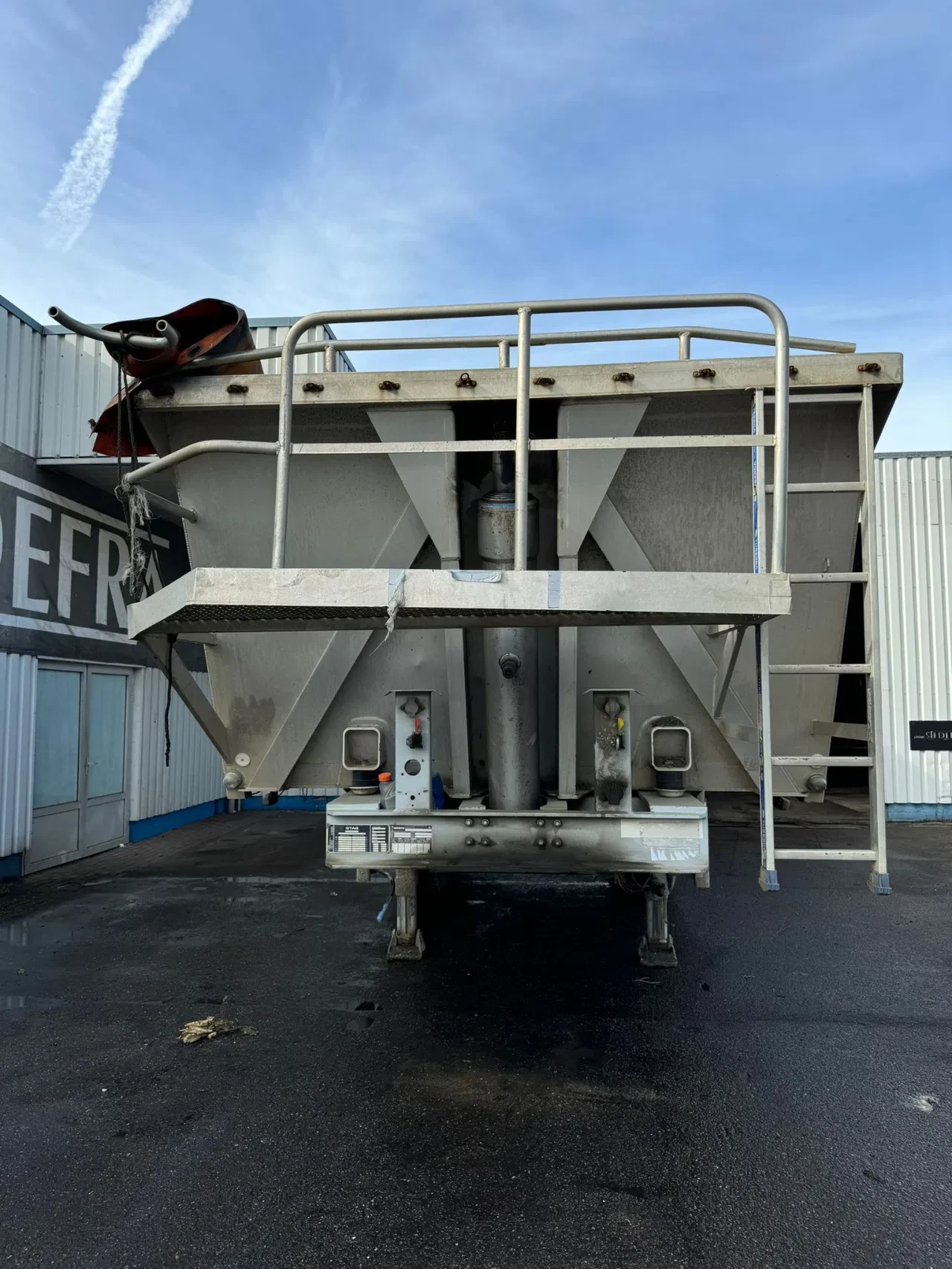 Stas 2002 - 2 Axle Alu Tipper , Spring Suspension , Drum Brakes Bild 7