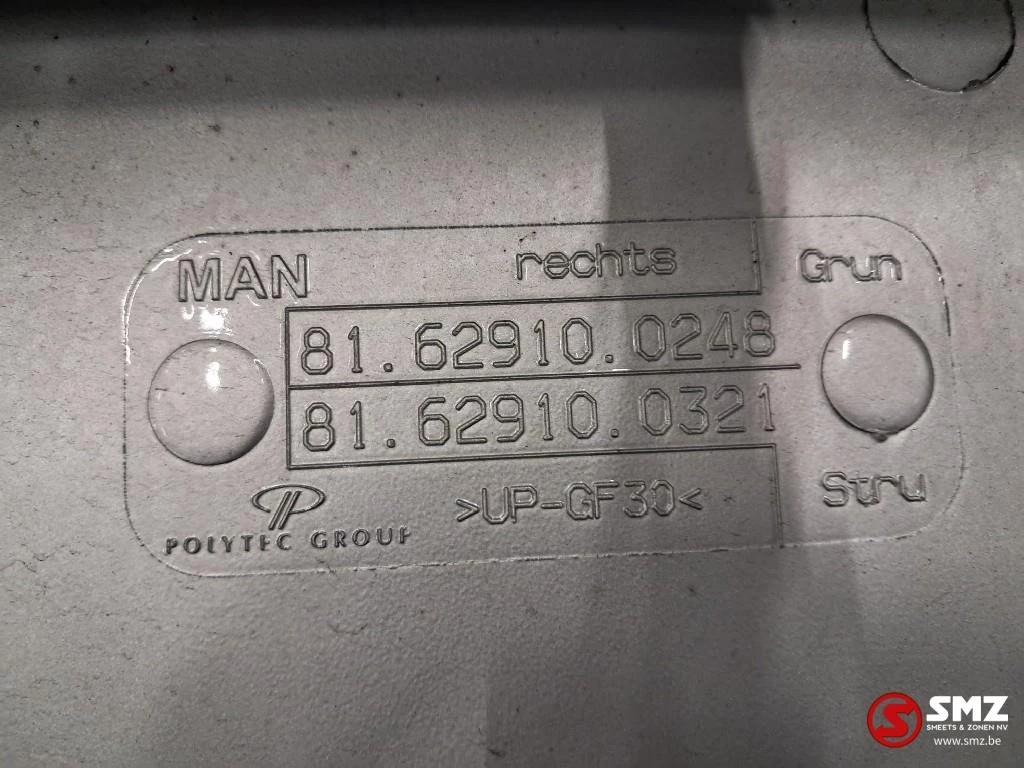 MAN 2019 - Occ cabinespoiler rechtsboven MAN afbeelding 5