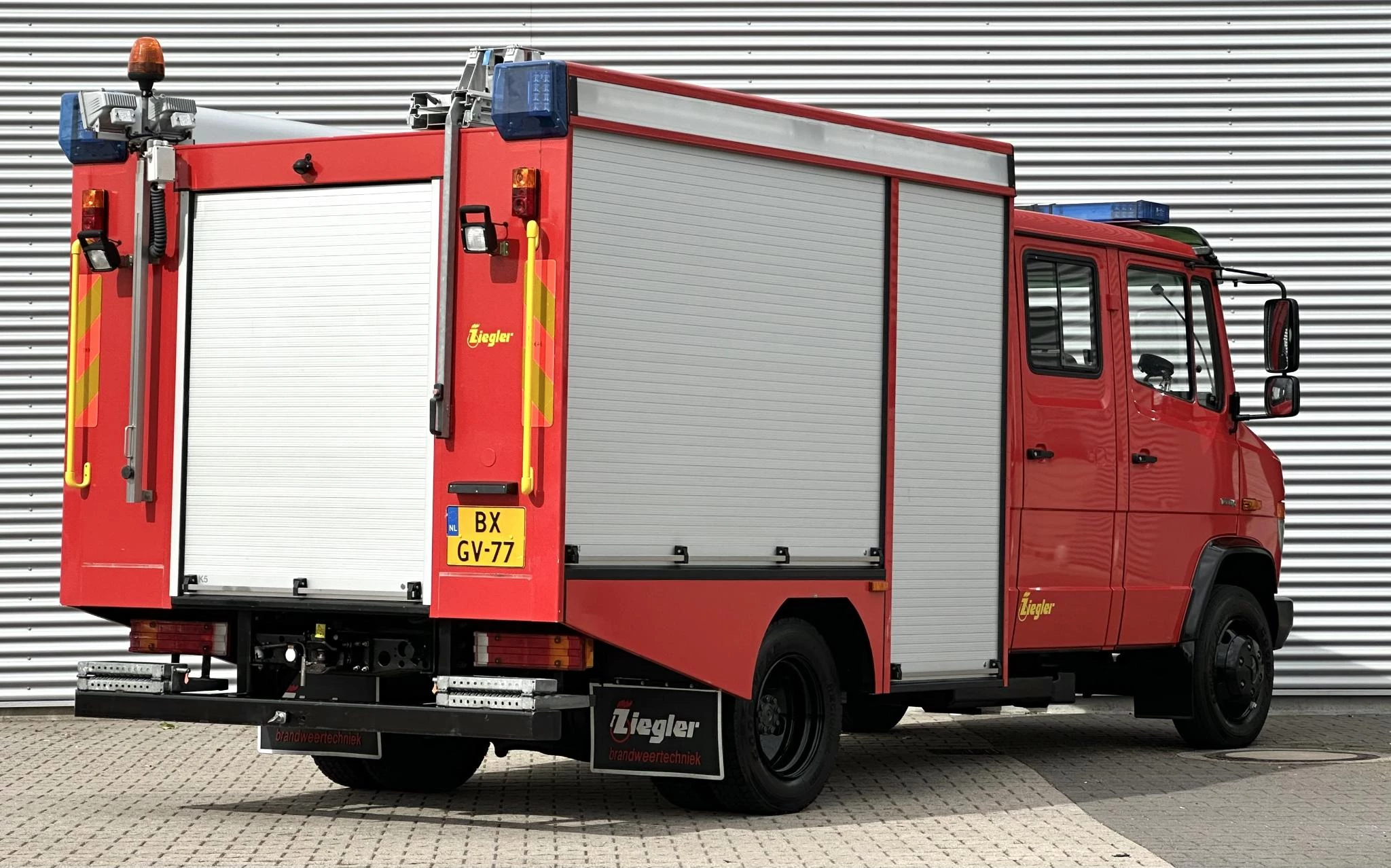 Mercedes-Benz 818d Vario Brandweerwagen euro 5 Ziegler NIEUW 8800KM!!! 2009 obrázek 18