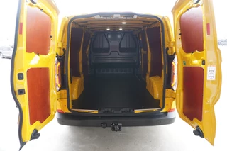Ford E-Transit 2025 - Cust. 340 L2H1 136PK Trend 65 kWh Automaat image 5