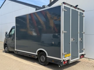 Renault Master 2022 - Plancher T35 2.3 DCI 150PK Automaat Bakwagen Lowliner Plancher Airco Cruise Control Camera Foodtruck Meubelbak Paardenwagen image 2 thumbnail
