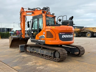 Doosan DX140LCR-7 2022 Bild 3 Miniaturansicht