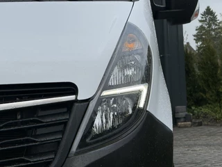 Opel Movano 2021 - 2.3 Turbo 150 PK / L2H2 / 1e EIG. / TREKHAAK / 3-ZITS / AIRCO / CRUISE / INRICHTING / LED / 2500 KG AHG zdjecie 18