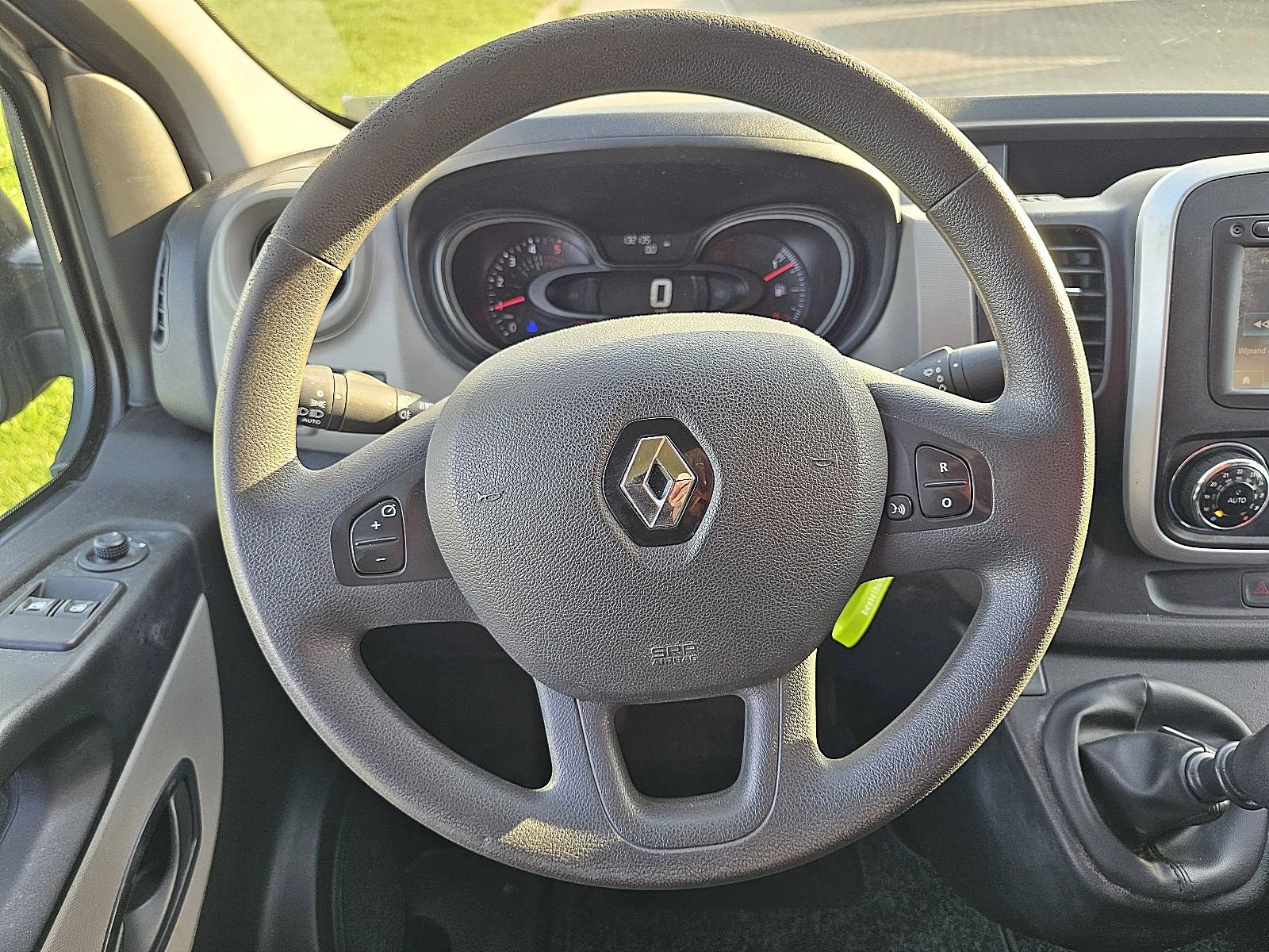 Renault Trafic 2019 - 1.6 DCI image 10
