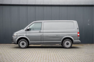 Volkswagen Transporter 2010 - T5 2.0 TDI L1H1 | 140 PK | Airco | Trekhaak bild 5