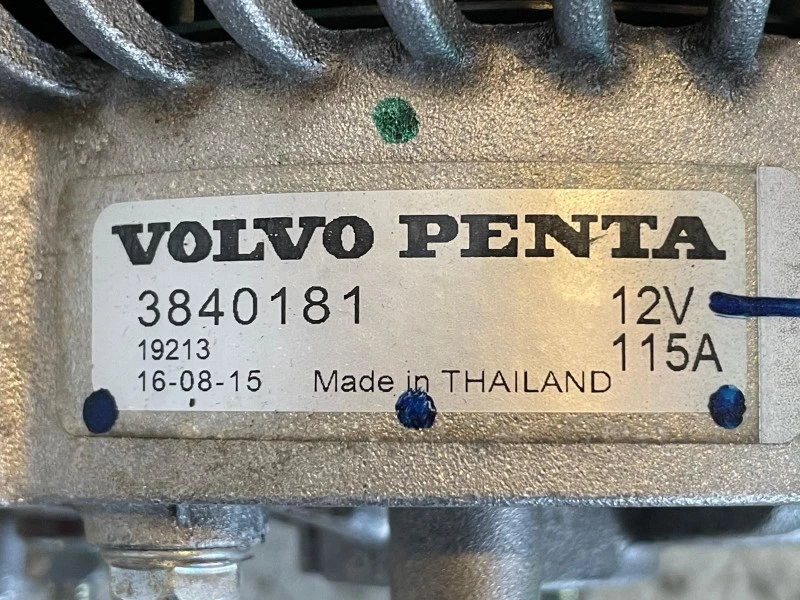 Volvo - 3840181 ALTERNATOR PENTA 12V-115A (LIKE NEW) obrázek 3