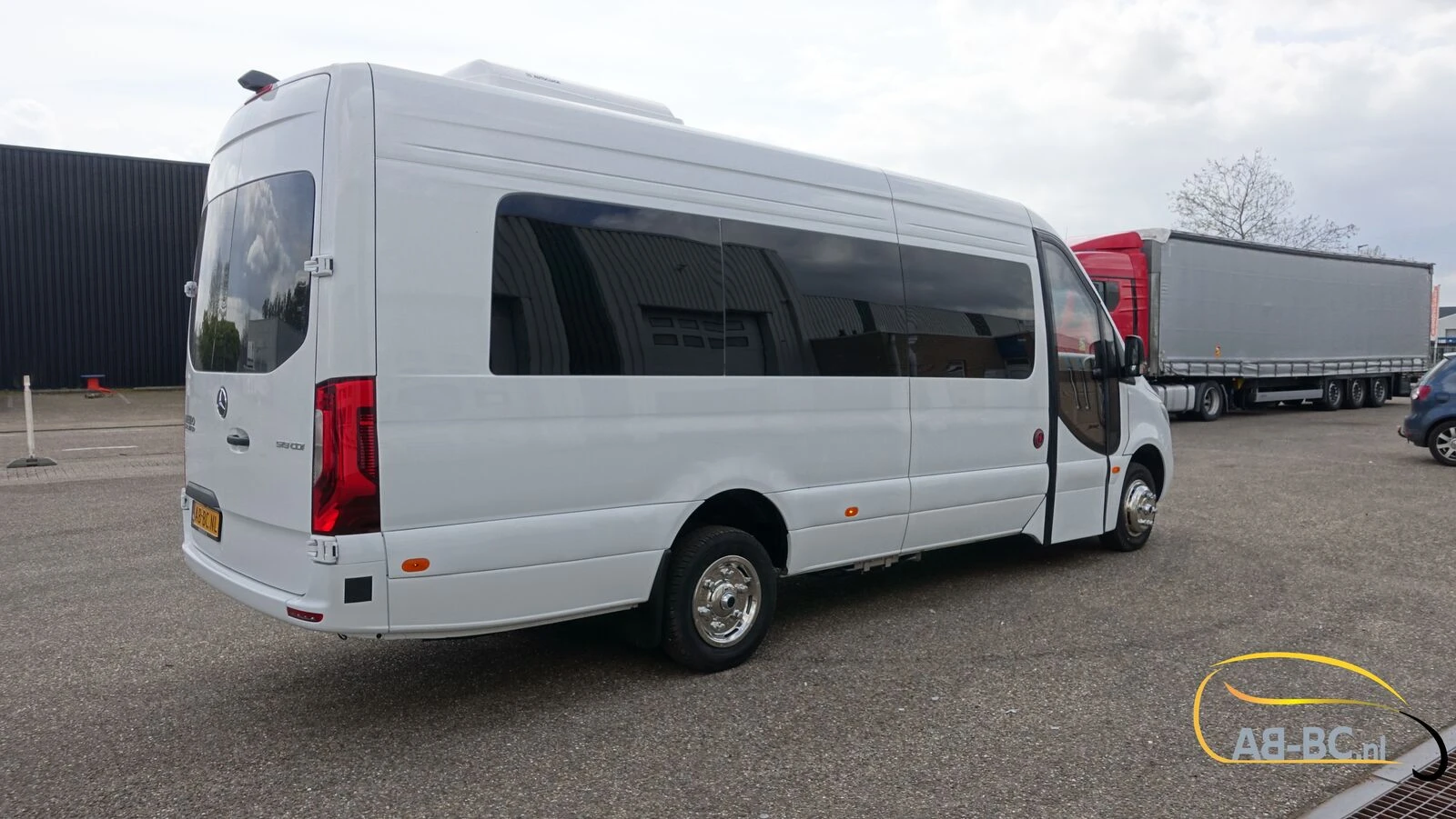 Mercedes-Benz Sprinter 2026 - Aveuro 519 CDI 21 seats EURO 6 obrázek 7