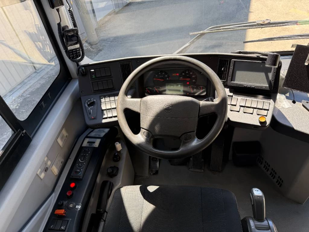 Volvo 2017 - 8900. 12,2m. 20 Units! imagem 22