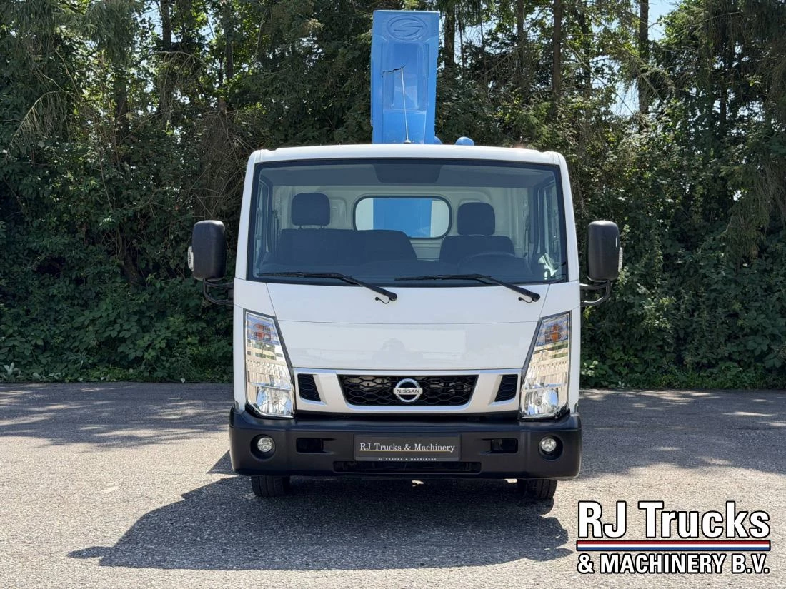 Nissan Cabstar 2017 - NT400 35.13 - Socage T318 | 18M | 10M Outreach | Euro 6 afbeelding 32