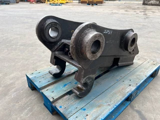Volvo N/A - Volvo S1 - M318D / 320D / 320E / 320F / 323D / 323 zdjecie 5