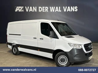 Mercedes-Benz Sprinter 2020 - 314 CDI 143pk L2H1 Euro6 Airco | Camera | Apple Carplay | Trekhaak | Chauffeursstoel image 1