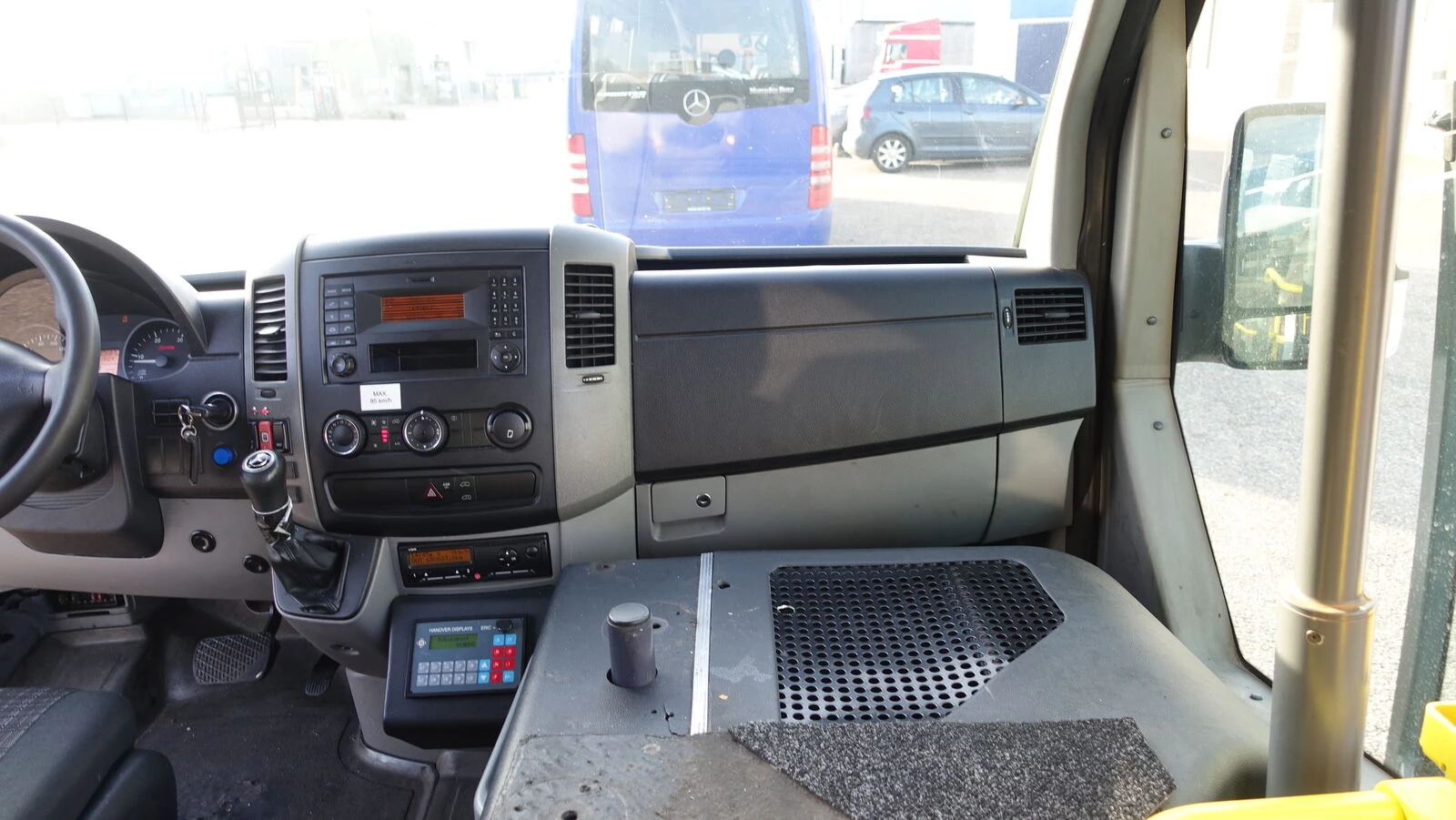 Mercedes-Benz Sprinter 2016 - city 35 - 14 Seats EURO 6 zdjęcie 70