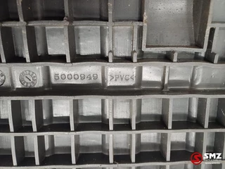 Caterpillar N/A 2022 - Lot of cabin parts Caterpillar image 9