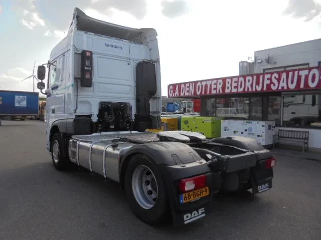 DAF XF 440 2015 - 125XDAF 106 TRACTORHEAD IN STOCK Bild 6