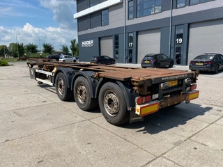Krone N/A 2010 - SD Chassis / ADR / 2x Extendable / MB + Disc / 2x Lift Axle image 3