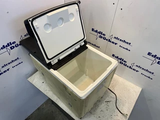 MAN N/A - 81.63910-6109 FRIDGE DOMETIC 42 LITER image 2