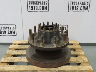 Volvo - 22036892 Wielnaaf massief 435MM achter en venta