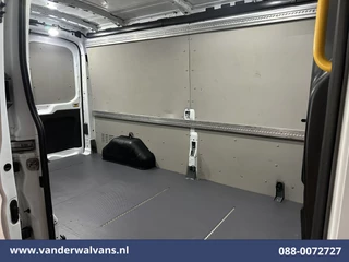 Ford Transit 2021 - 2.0 TDCI 131pk L3H2 Euro6 Airco | Camera | Navigatie | Apple Carplay | LED | Cruisecontrol bild 15