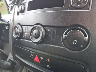 Mercedes-Benz Sprinter 2015 - 313 image 11