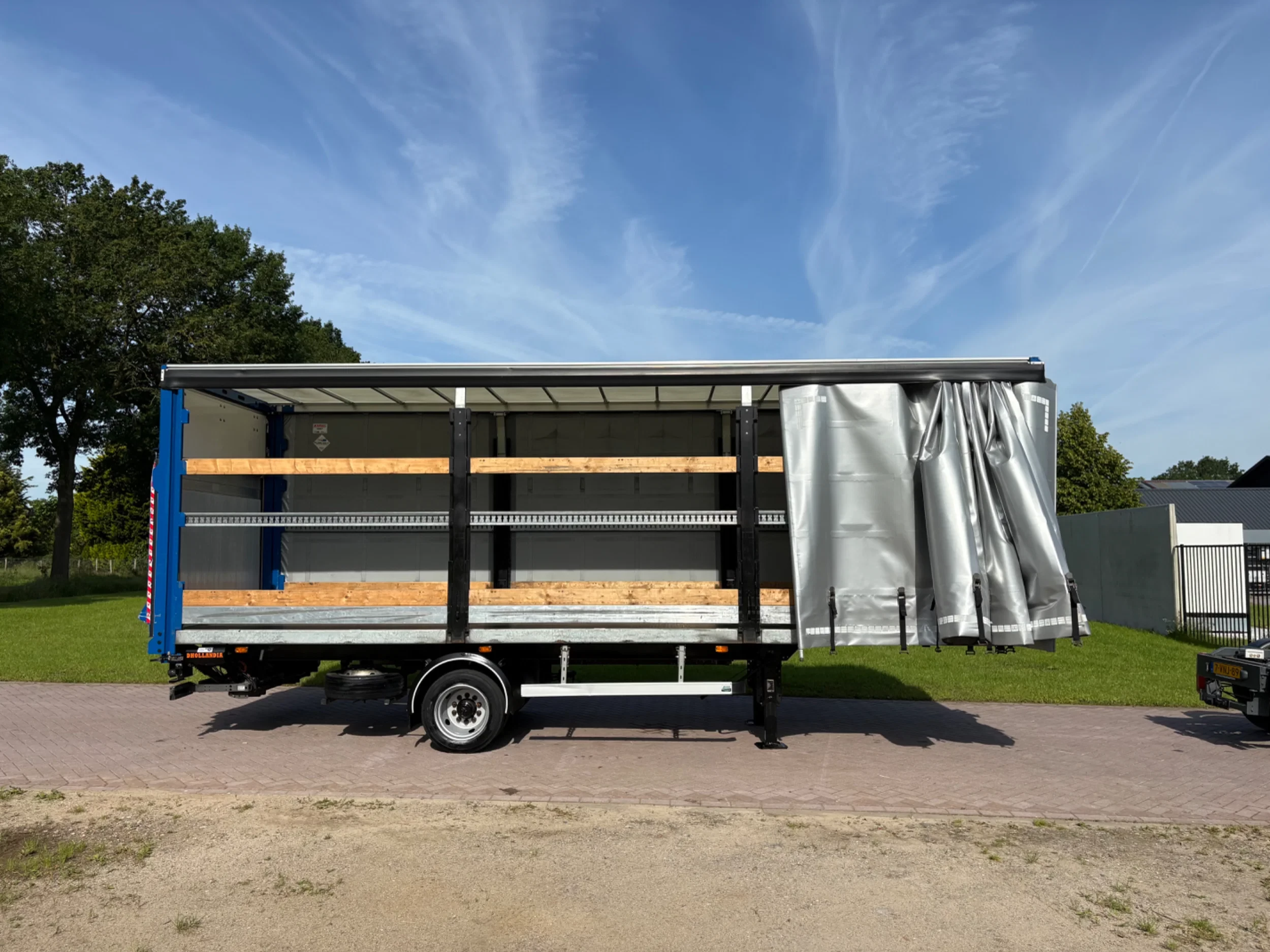 Bunk 2020 - Be oplegger schuifzielen 8 ton met laadklep 1000 kg изображение 2