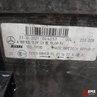 Mercedes-Benz N/A 2021 - Occ koplamp rechts Mercedes imagem 3